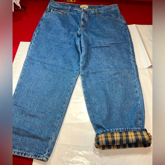 L.L. Bean plaid flannel lined Blue JEANS,  warm Denim Relaxed Fit, mens size 40 - Picture 1 of 16
